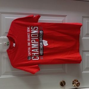NWT Wisconsin badgers 2017 collegiate shirt